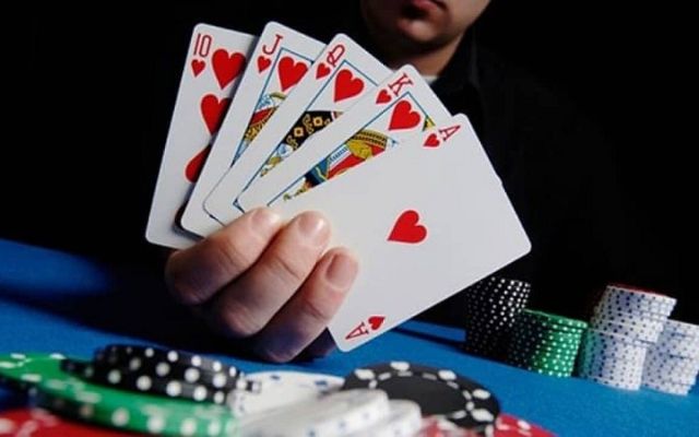 Một số thuật ngữ và lưu ý không thể bỏ qua trong game đánh bài sâm lốc
